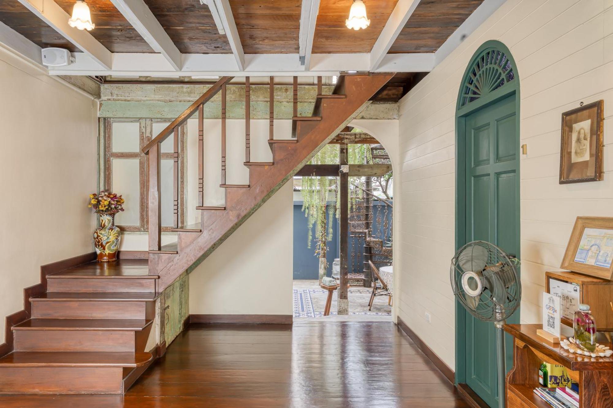 Priya Boutique House Bed & Breakfast Bangkok Dış mekan fotoğraf