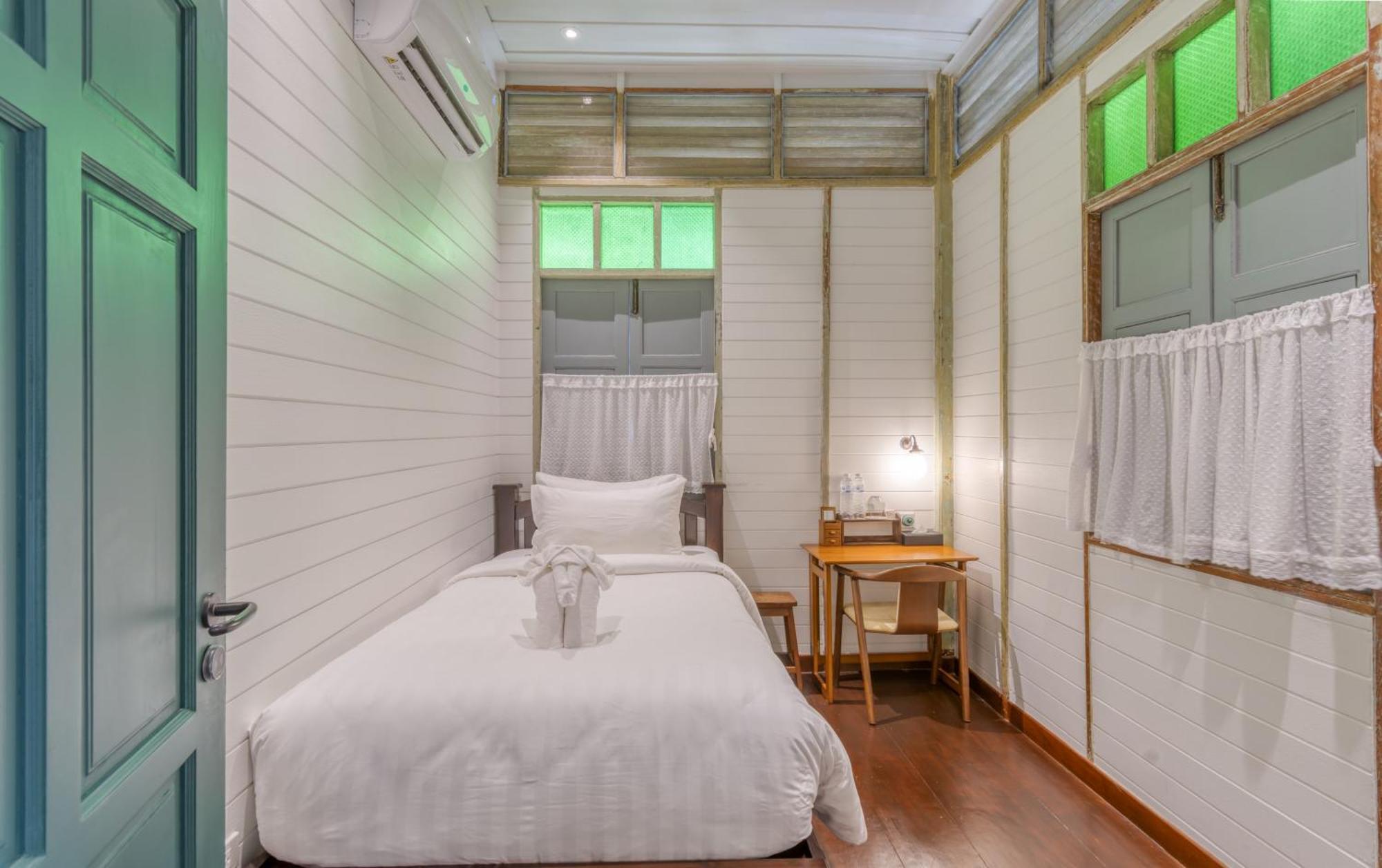 Priya Boutique House Bed & Breakfast Bangkok Oda fotoğraf