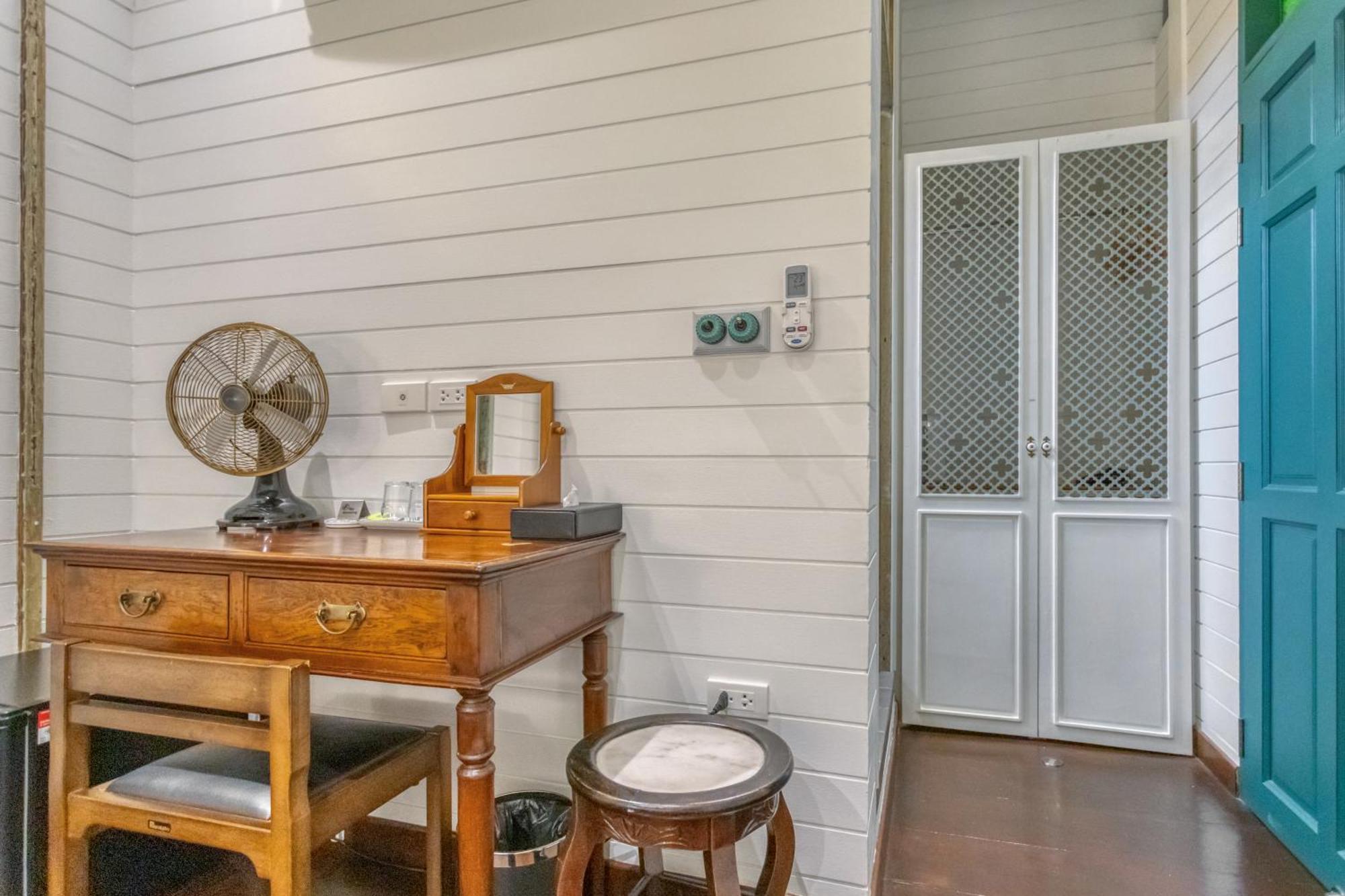 Priya Boutique House Bed & Breakfast Bangkok Oda fotoğraf